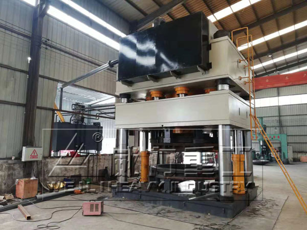 封頭（tóu）壓製成型三梁四柱液壓機