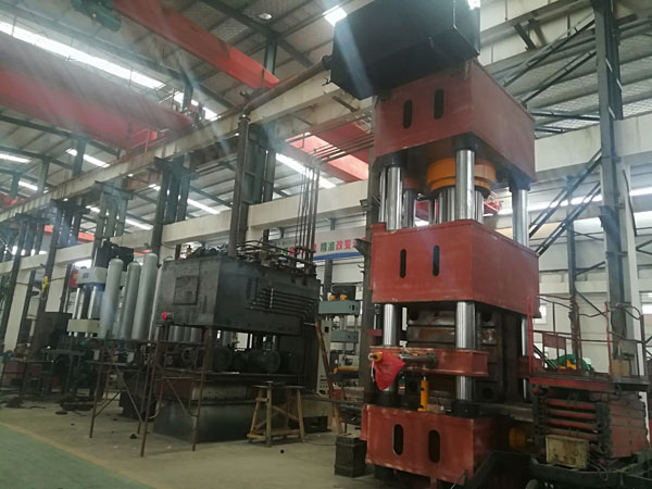 1000噸四柱液（yè）壓機