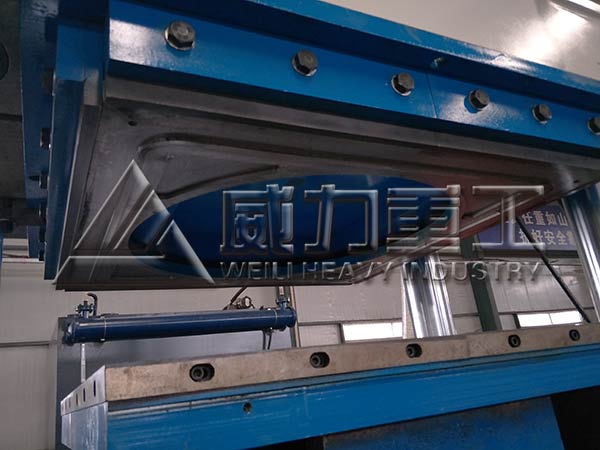 400t四柱液壓機（jī）模具