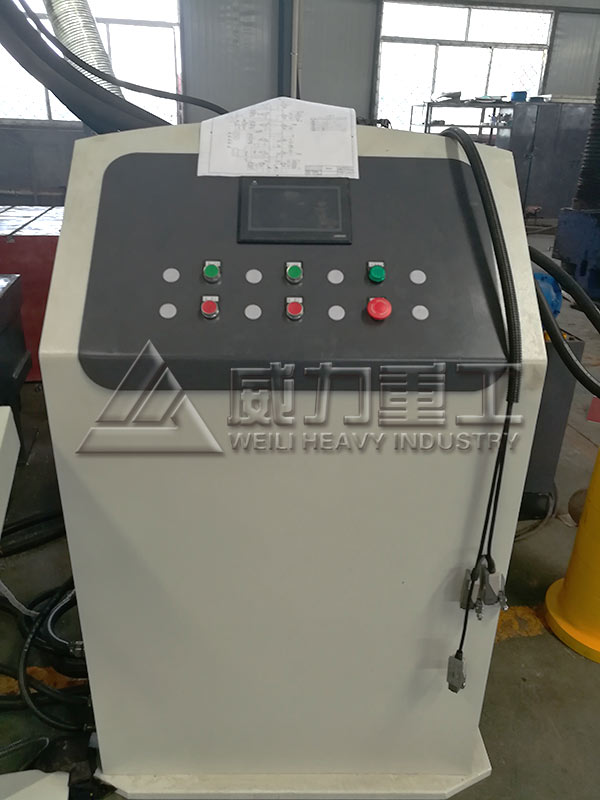 不鏽鋼水箱成型液壓機配電箱