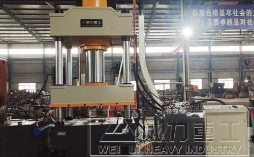 鋁封頭壓製成型液（yè）壓機