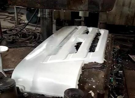 汽車導流罩（zhào）成型