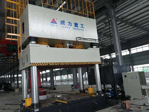 PVC磚托板模（mó）壓成（chéng）型液壓機